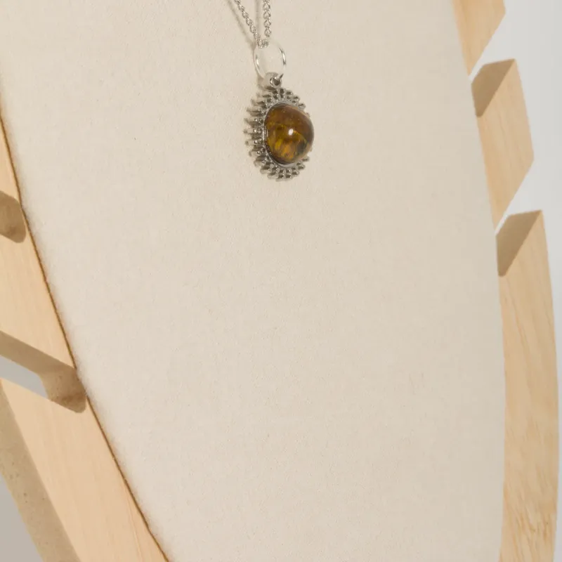Collier « flamme solaire »