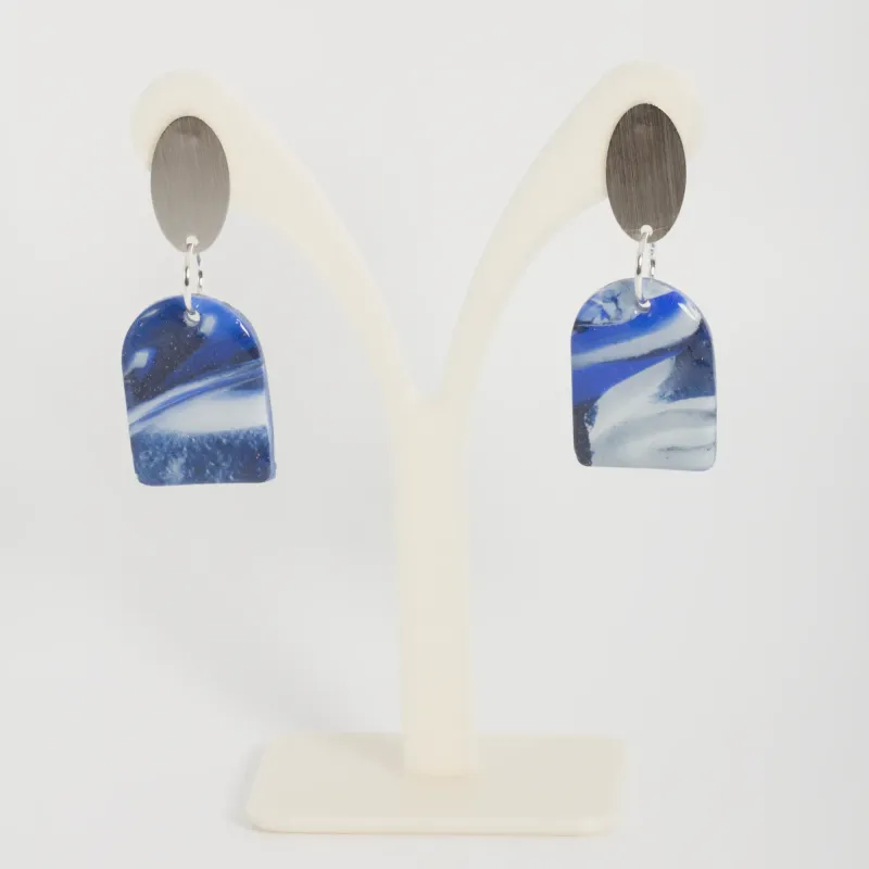 Boucles bleu roi 
