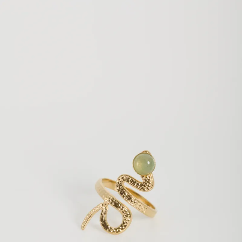 Bague « medusa »