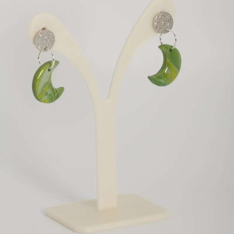 Boucles blanches et vertes