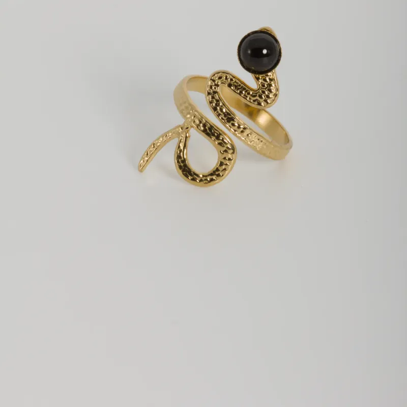 Bague « medusa »