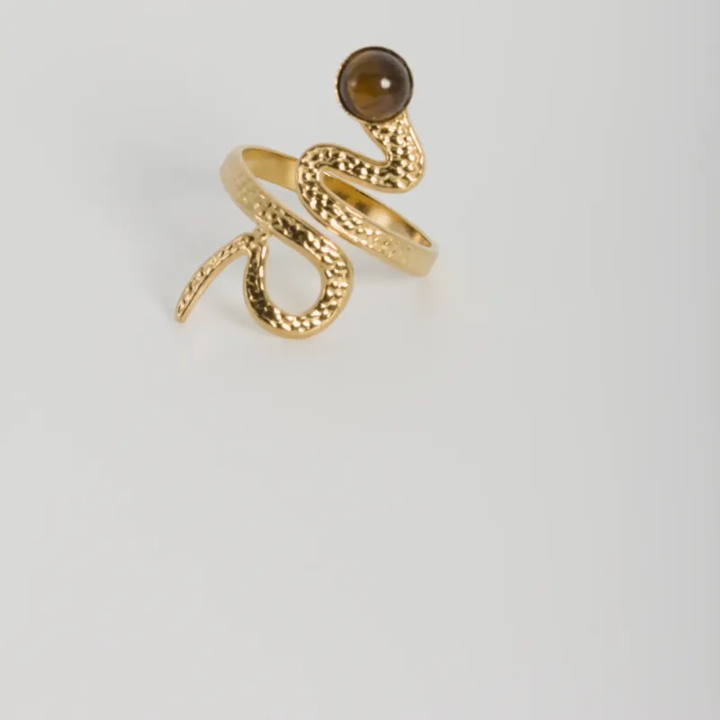 Bague « medusa »