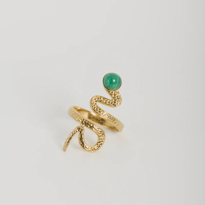 Bague « medusa »