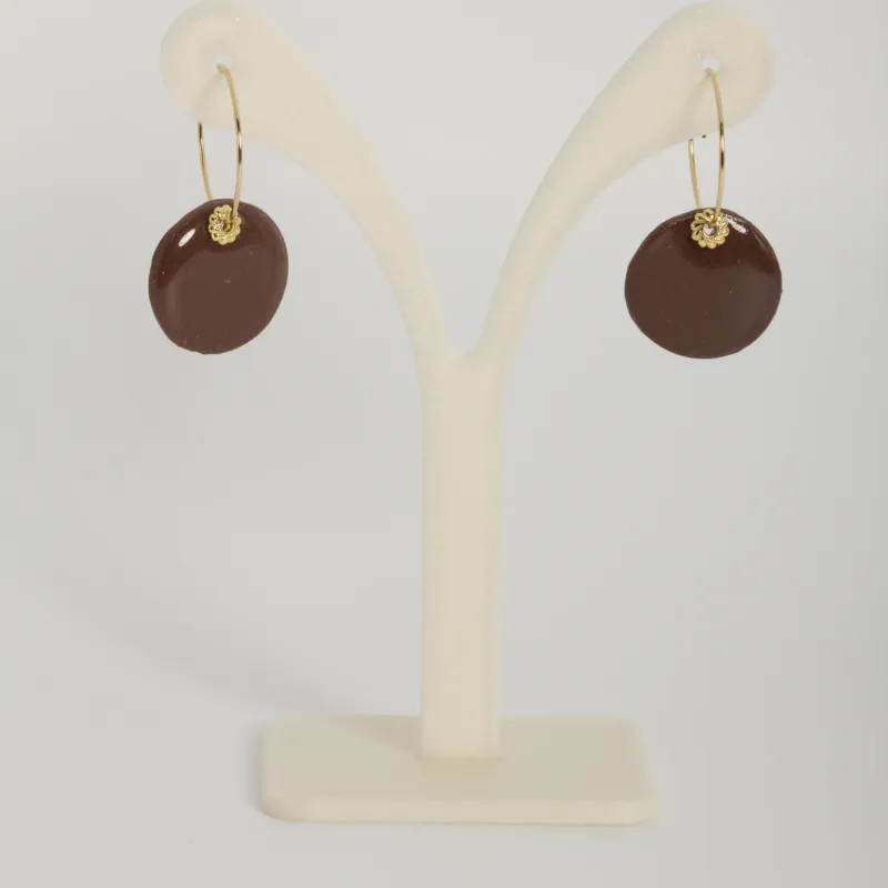 Boucles brunes