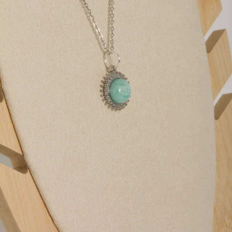 Collier « flamme solaire »